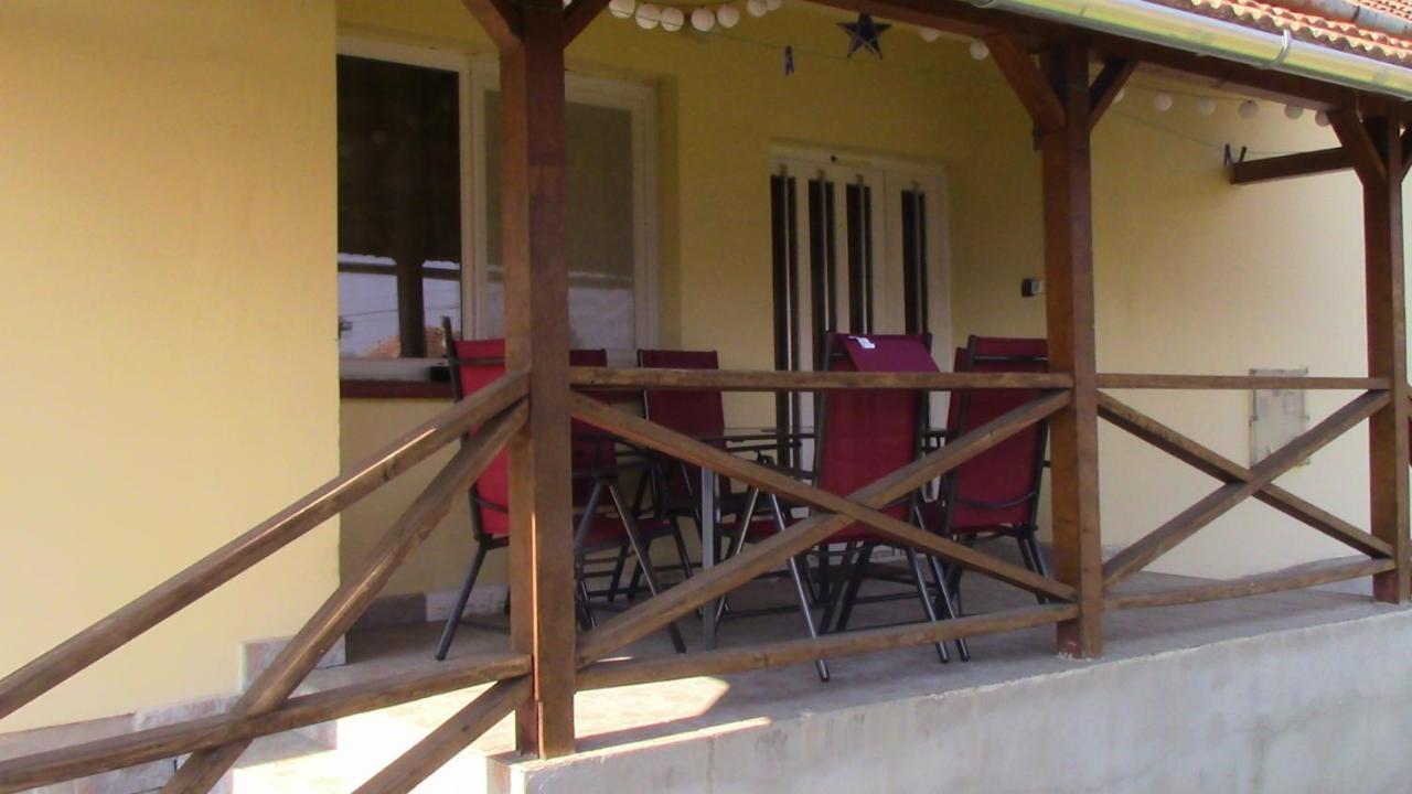 Öregakác Vendégház Tiszaladany Exterior foto